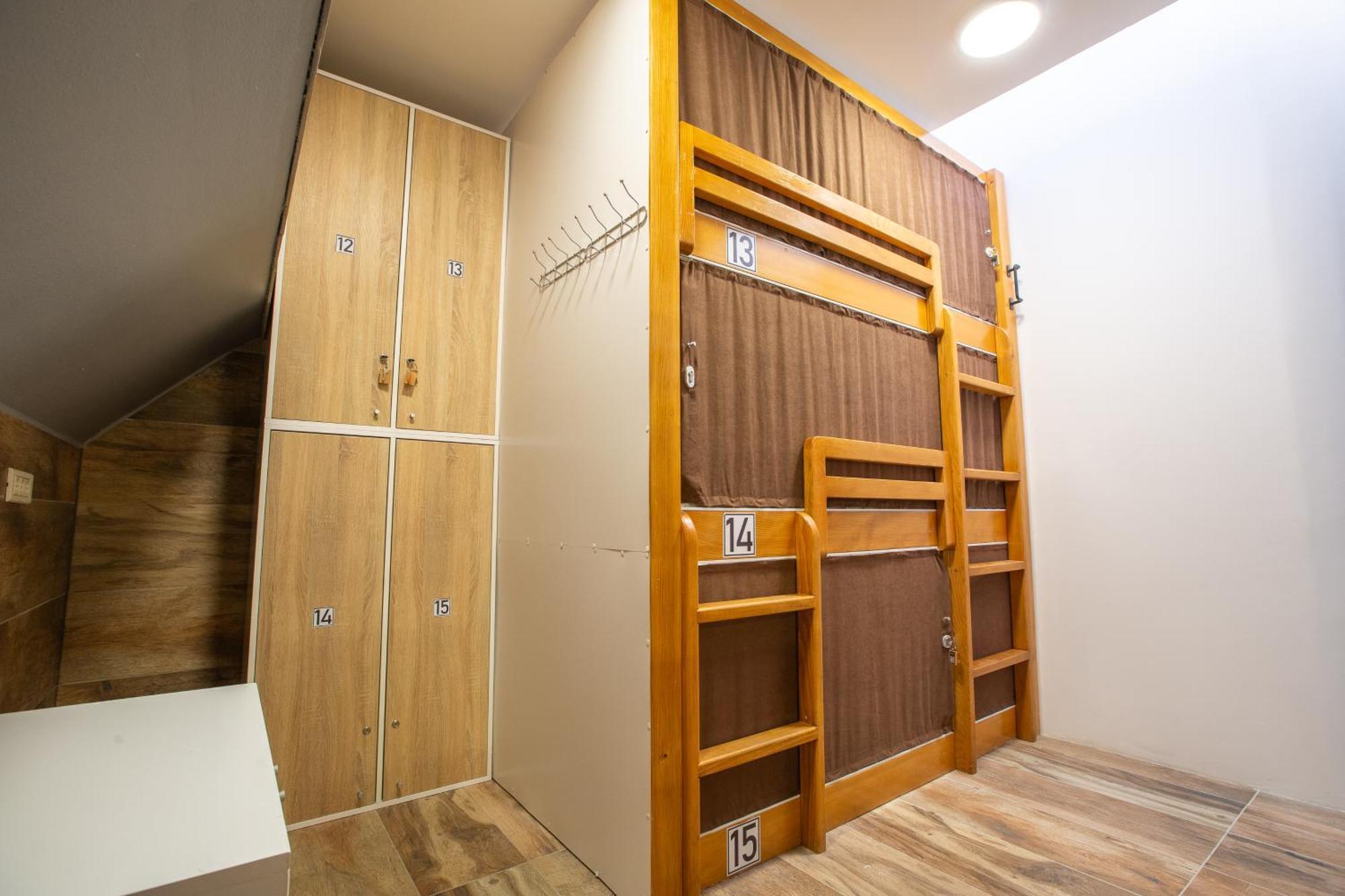 Aisha Hostel Ljubljana Kültér fotó